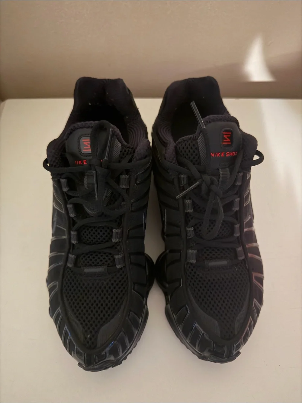 Nike Black Women’s Running Sneakers with Shock Pods